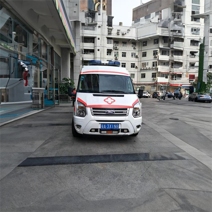 广安病重转院救护车出租案例